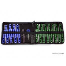 B&G Stainless Steel Pick Set (32pc)